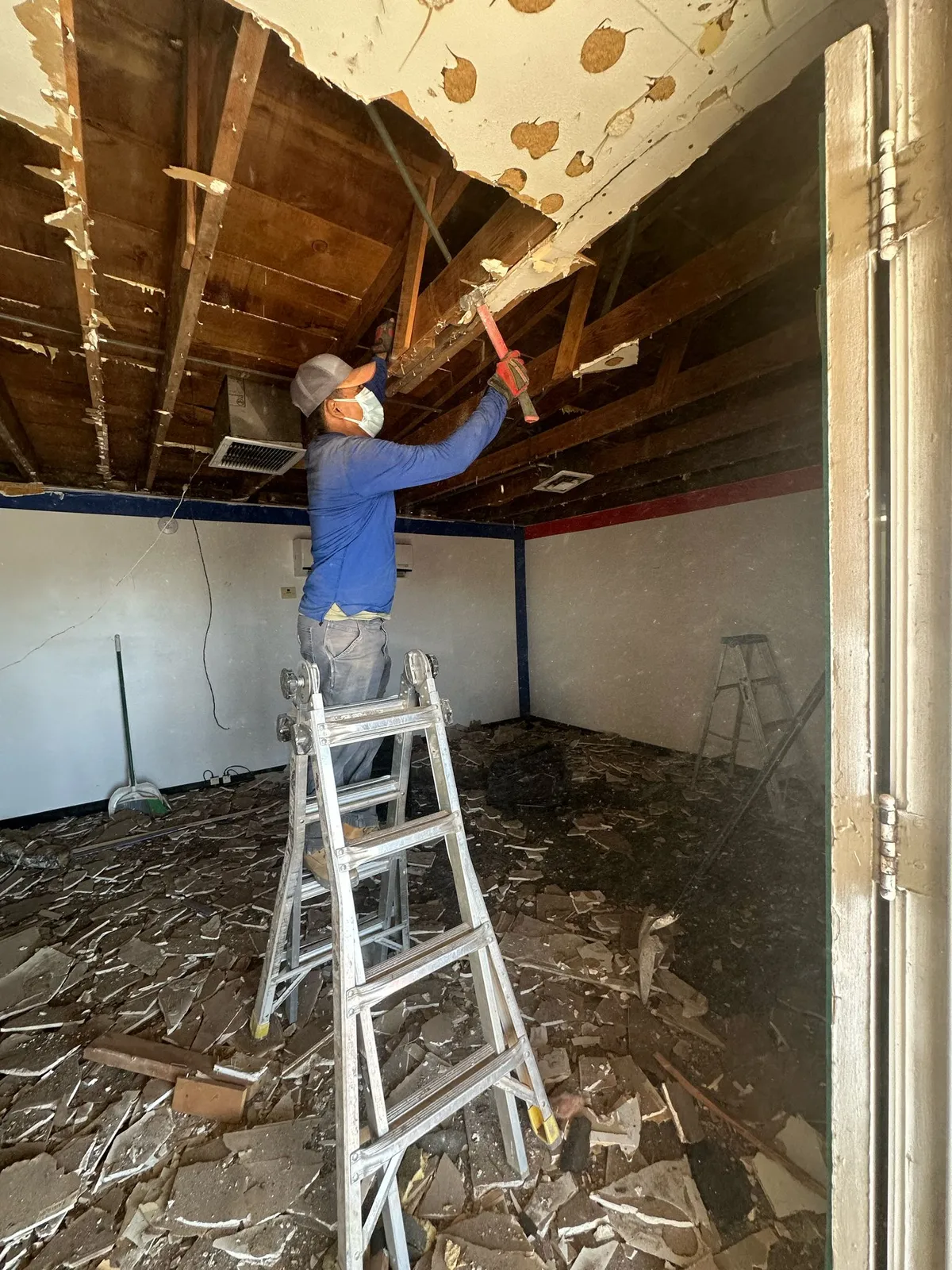 Commercial ceiling demolition during a tenant improvement project by RDC Renovation in Phoenix AZ